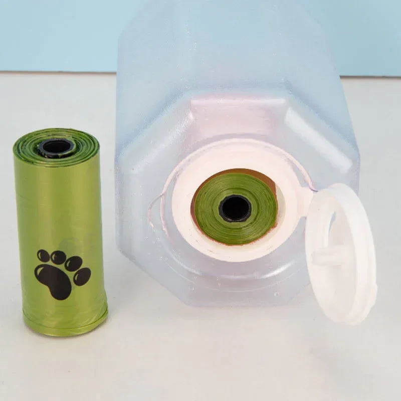 3-in-1 携帯用ペット用ウォーターボトル（フード＆うんちディスペンサー付き）