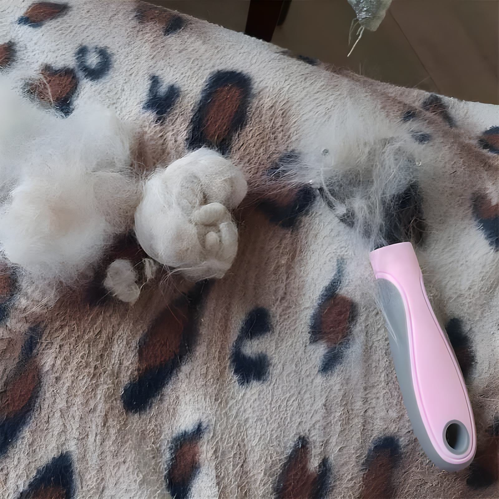 Rasqueadeira de Cuidados para Cães e Gatos com Duas Faces para Remoção de Pelos Soltos e Desembaraço